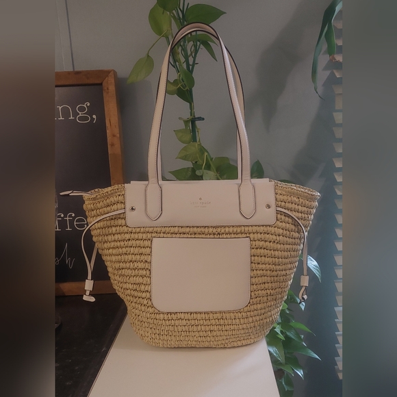 Kate Spade Natural Straw and Cream Tote - Picture 2 of 8